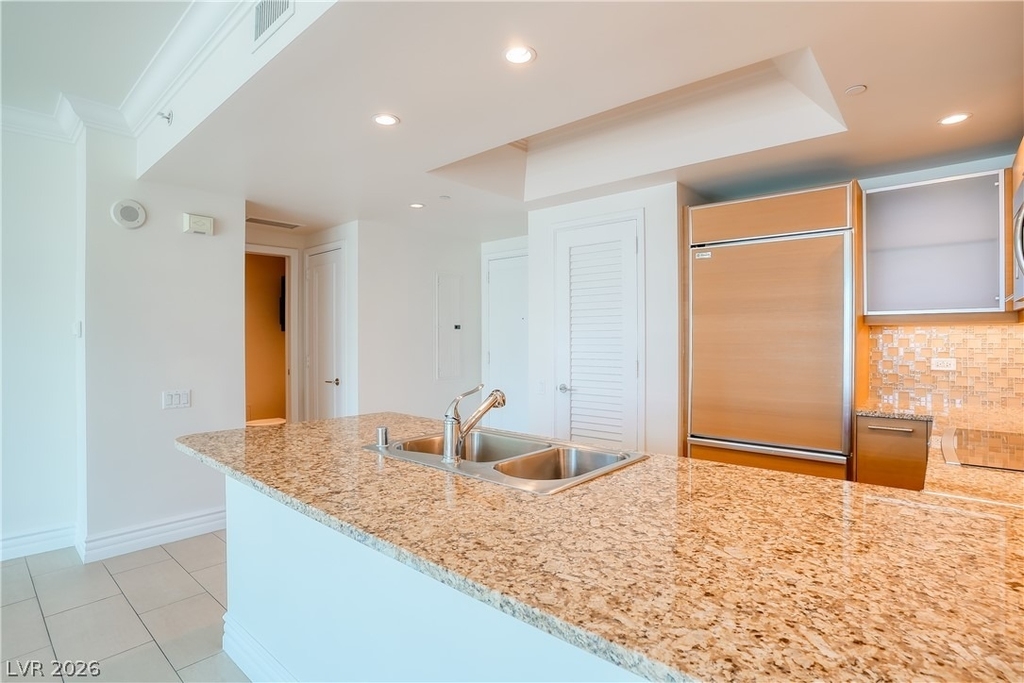 222 Karen Avenue - Photo 18
