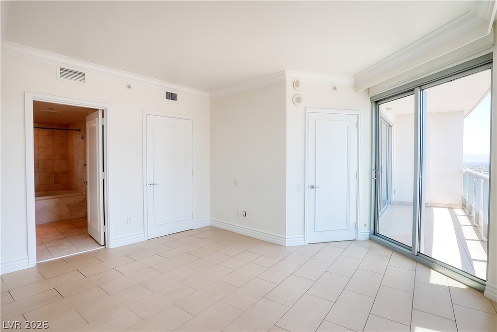 222 Karen Avenue - Photo 4
