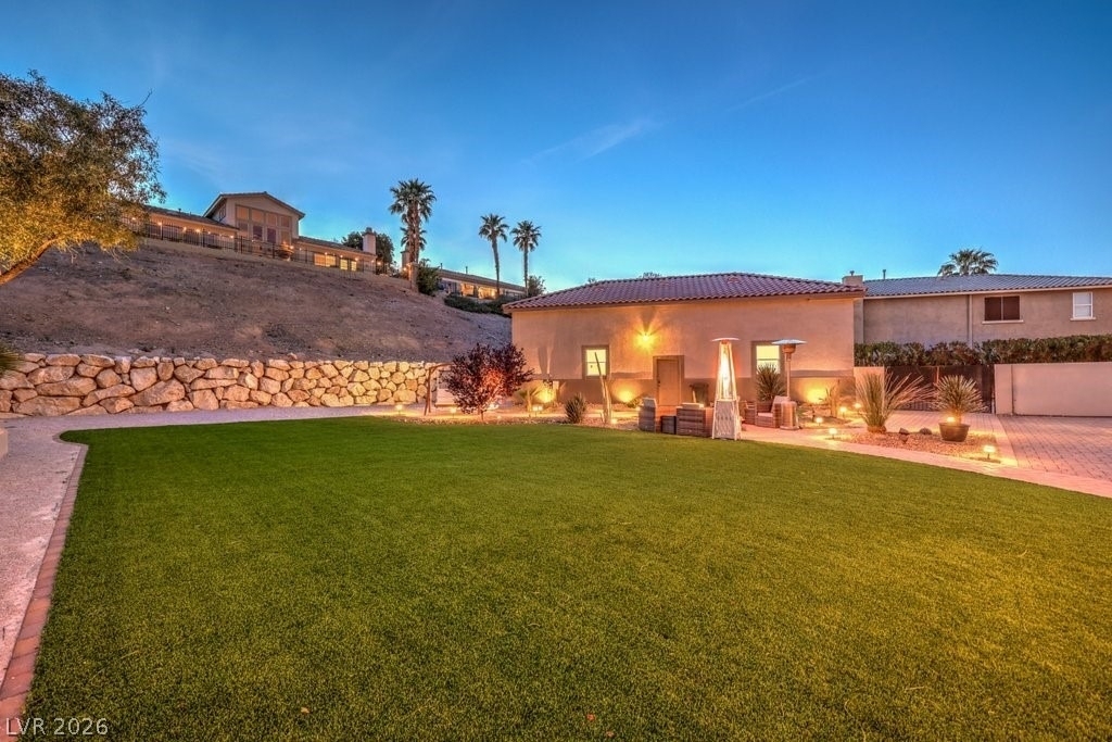 2849 Soaring Peak Avenue - Photo 52