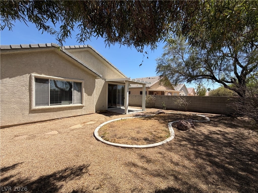 10975 Pumpkin Ridge Avenue - Photo 0