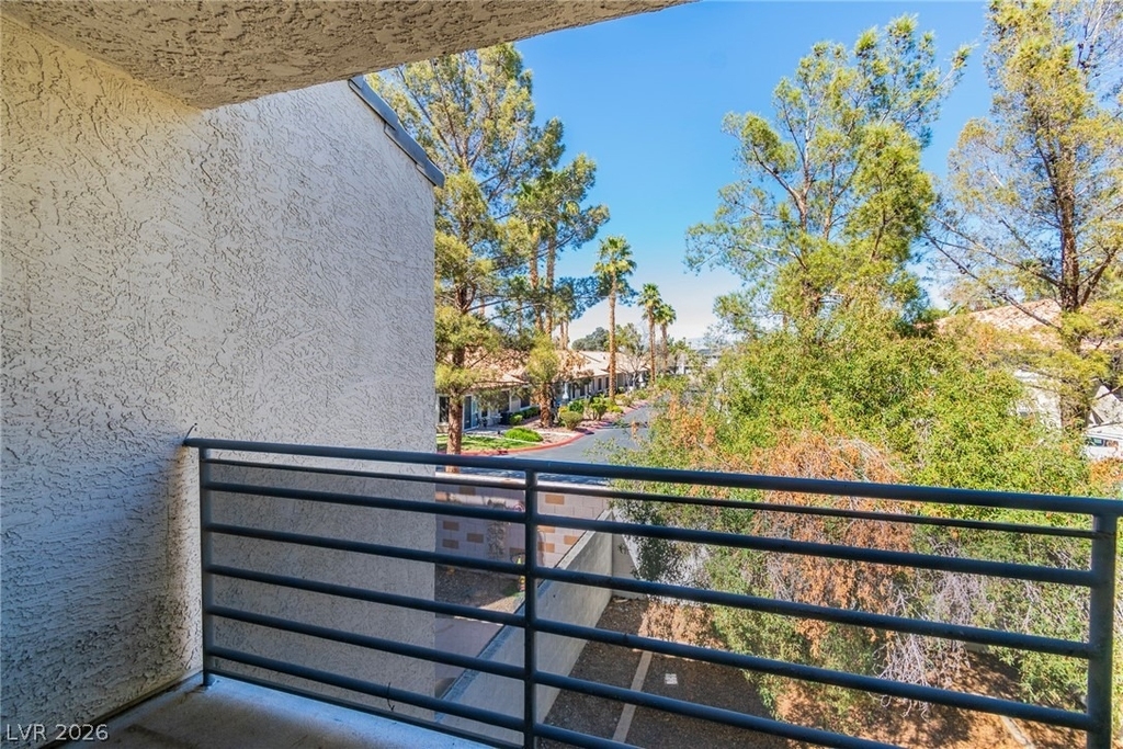 6250 Flamingo Road - Photo 28