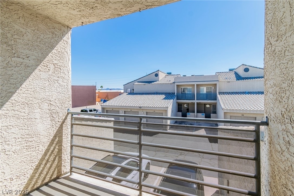 6250 Flamingo Road - Photo 27