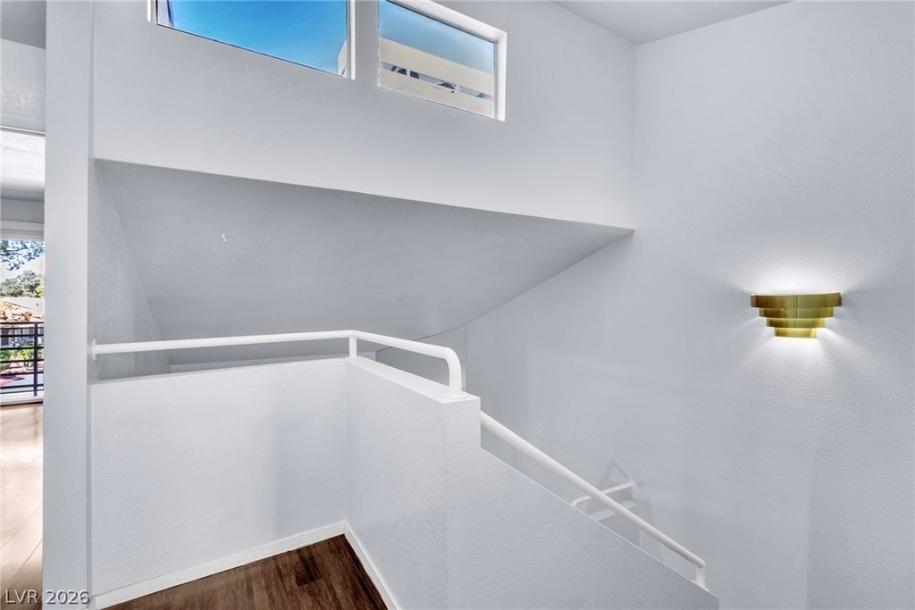 6250 Flamingo Road - Photo 18