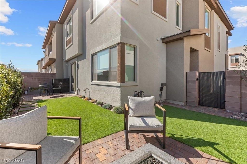 692 Echelon Street - Photo 29