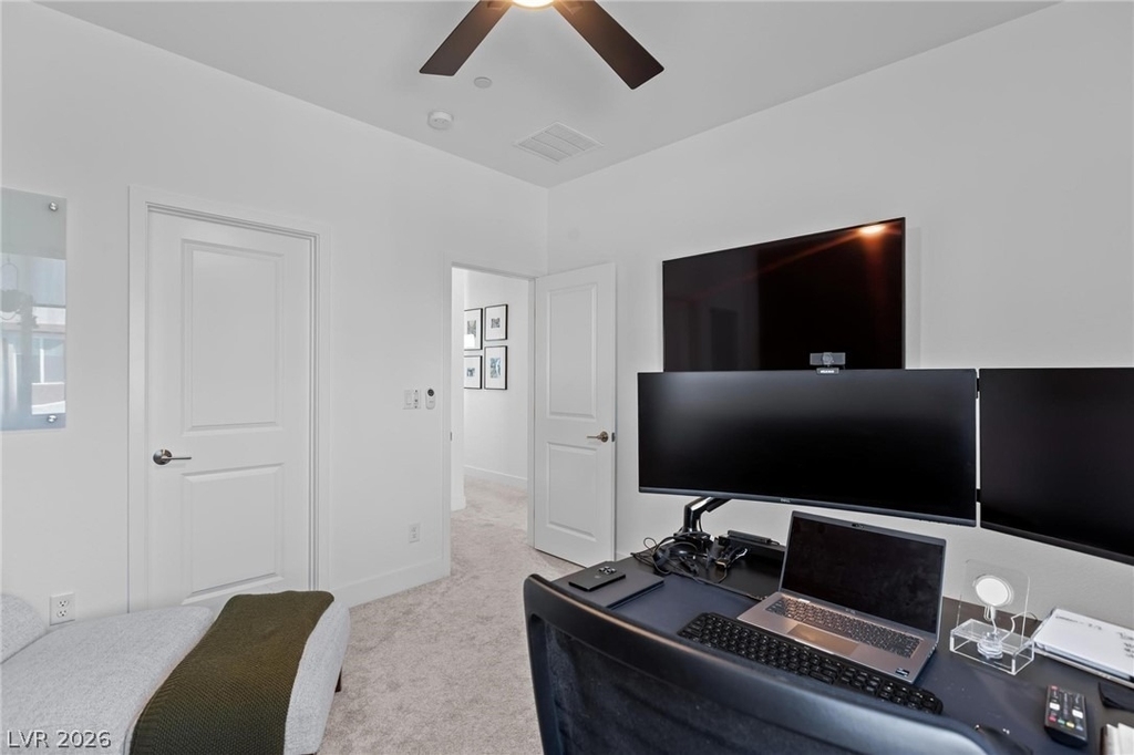 692 Echelon Street - Photo 27