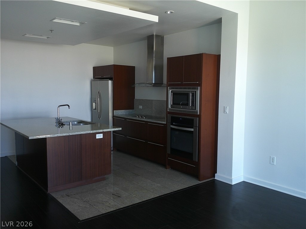 4471 N Dean Martin Drive - Photo 4
