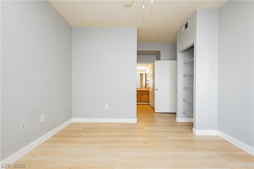 3318 N Decatur Boulevard - Photo 32