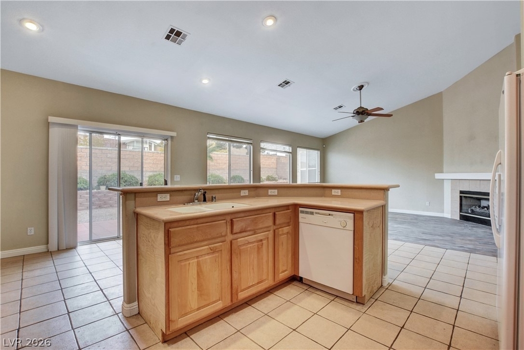 2294 Tedesca Drive - Photo 4