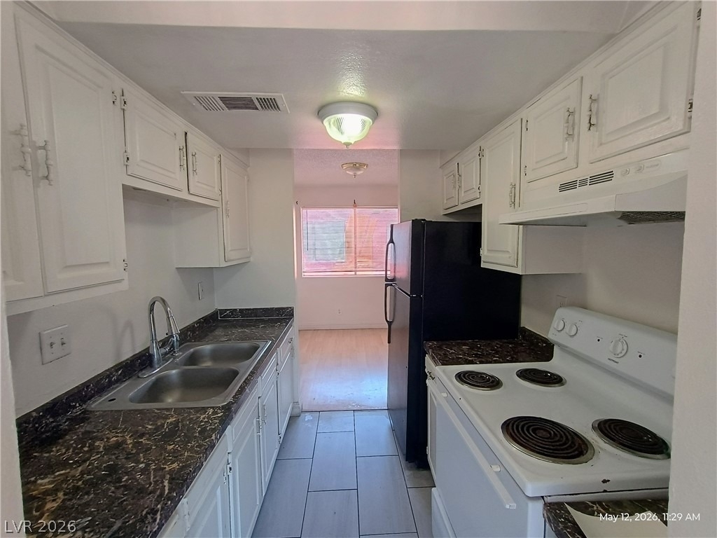 3655 Kolendo Court - Photo 6