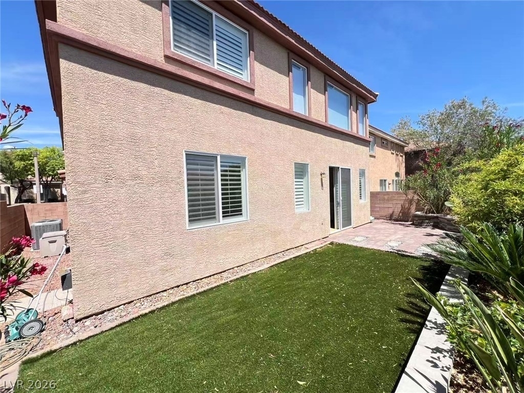538 Los Hermanos Street - Photo 26