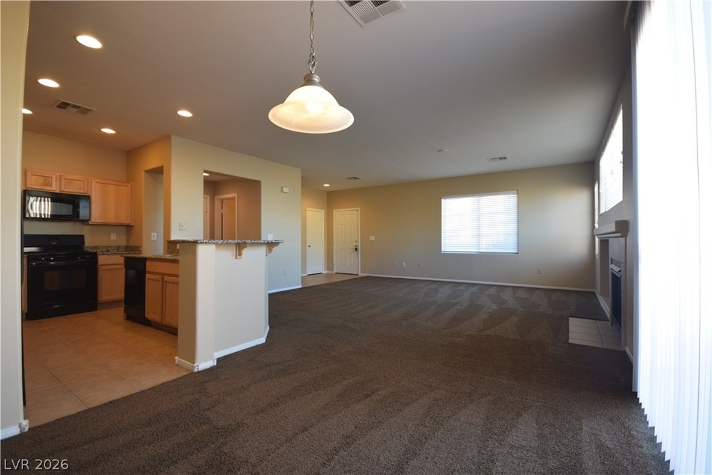 4036 Joyous Street - Photo 4
