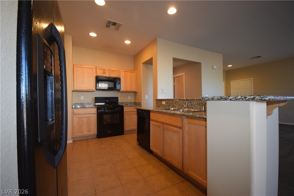 4036 Joyous Street - Photo 5
