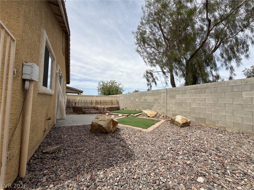 824 Blushing Rose Place - Photo 22