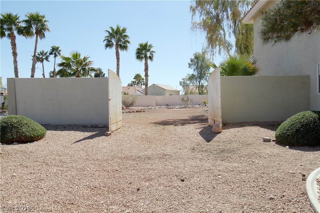7613 Mooring Avenue - Photo 25