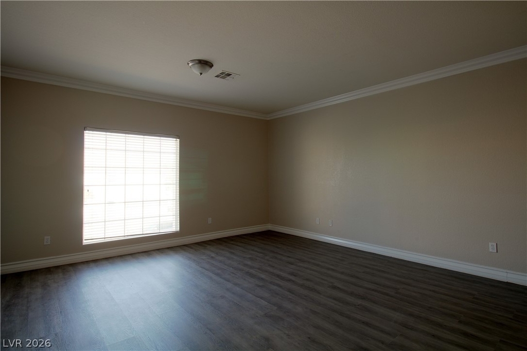 7613 Mooring Avenue - Photo 11