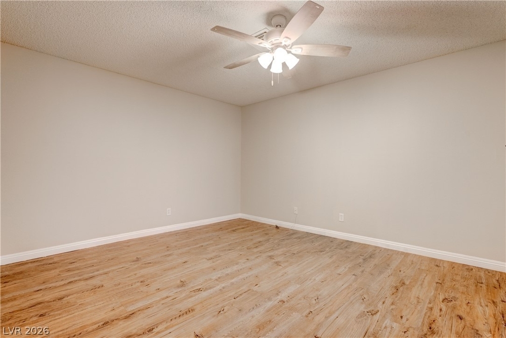 2204 Plaza Del Robles - Photo 6