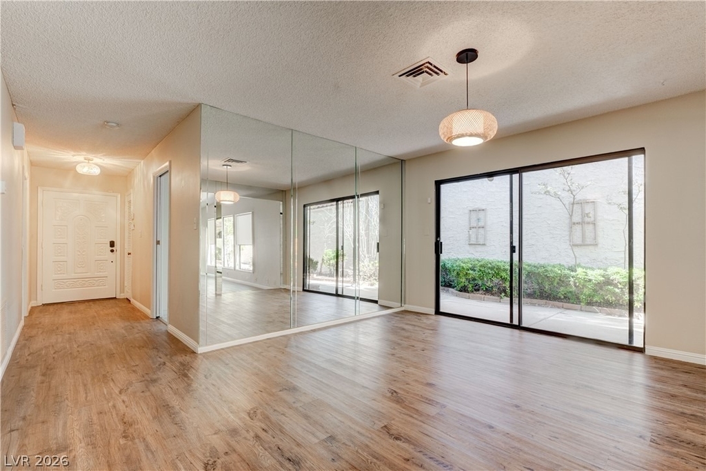 2204 Plaza Del Robles - Photo 15