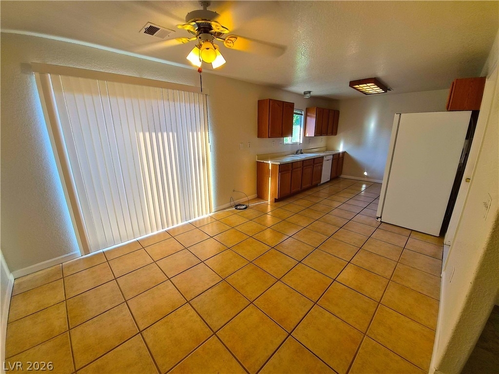 1040 Marne Court - Photo 3