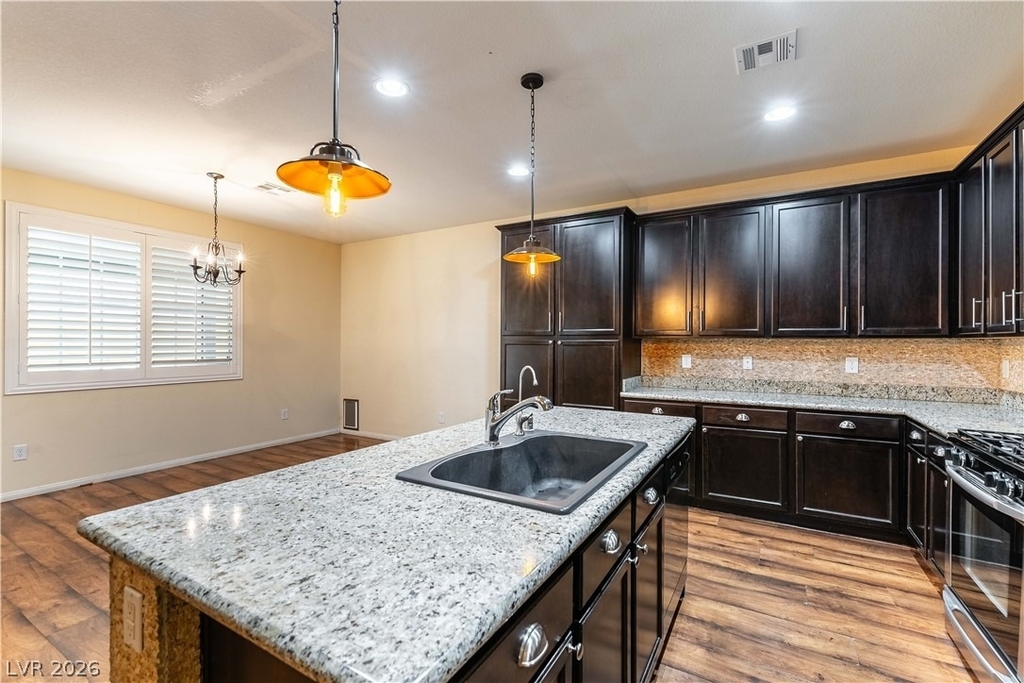 7741 Donner Peak Street - Photo 8