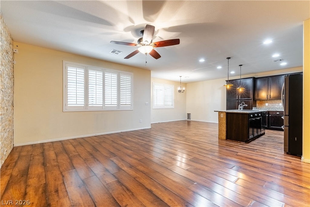 7741 Donner Peak Street - Photo 4