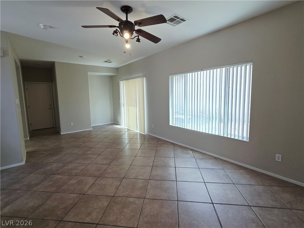 1035 Appaloosa Hills Avenue - Photo 3