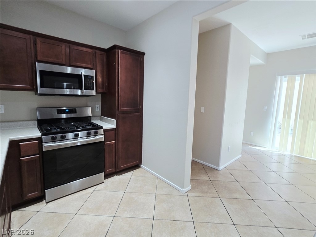 1035 Appaloosa Hills Avenue - Photo 5