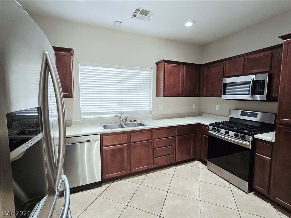 1035 Appaloosa Hills Avenue - Photo 4