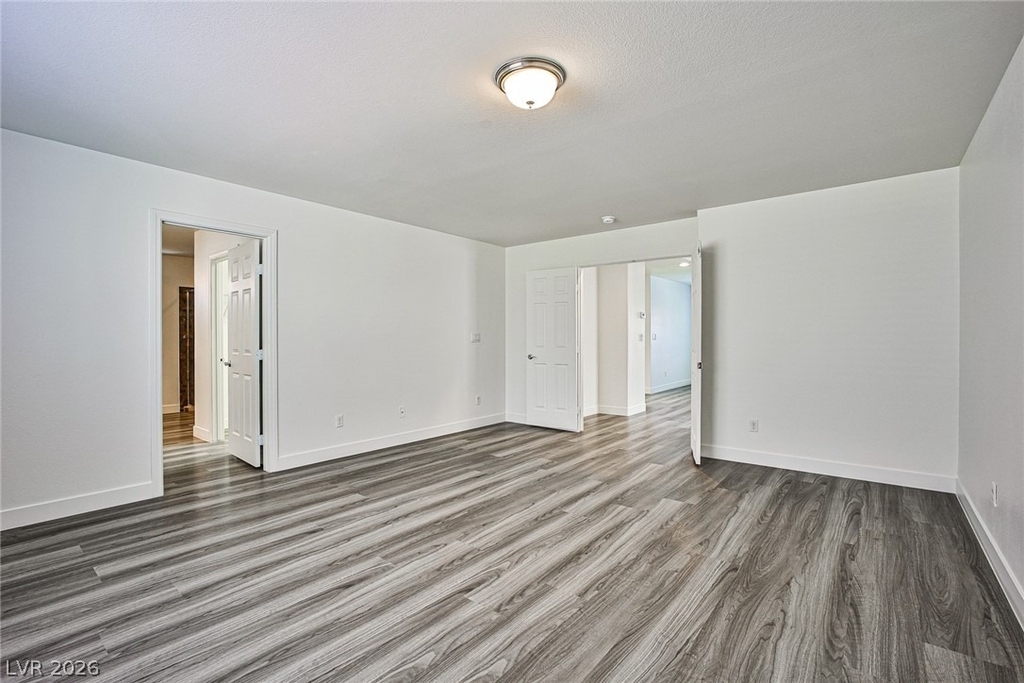 6744 Philharmonic Avenue - Photo 10