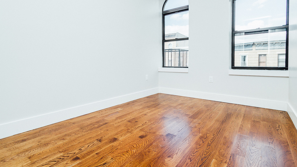 720 Knickerbocker Ave - Photo 10