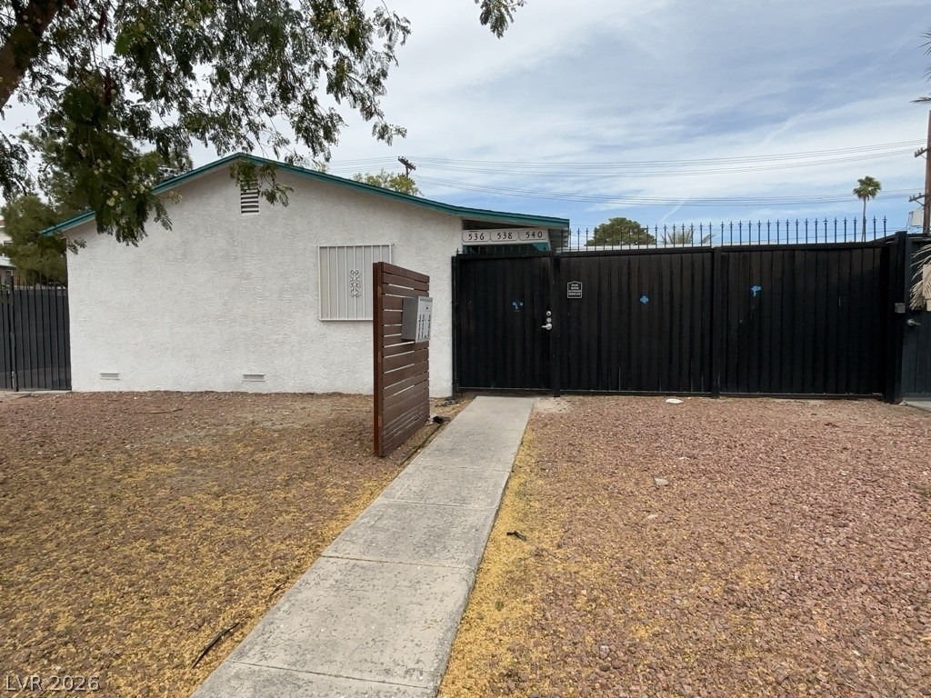 536 S 11th Street - Photo 1