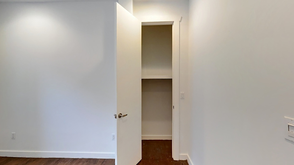 410 Eastern Pkwy - Photo 10