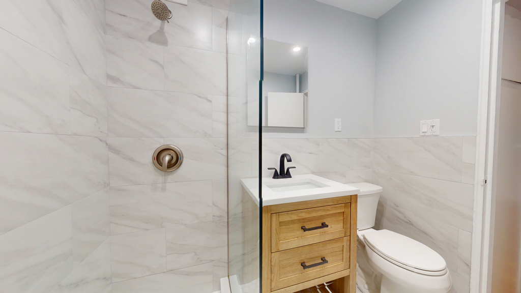 66-15 Thornton Place - Photo 14