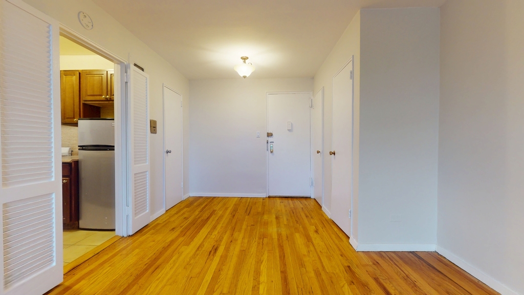 66-15 Thornton Place - Photo 6