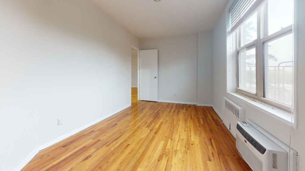 66-15 Thornton Place - Photo 11