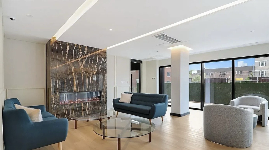 1010 Pacific Street - Photo 11