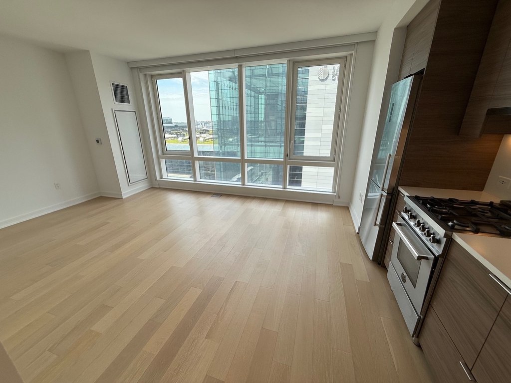 West 38th Street - Photo 0