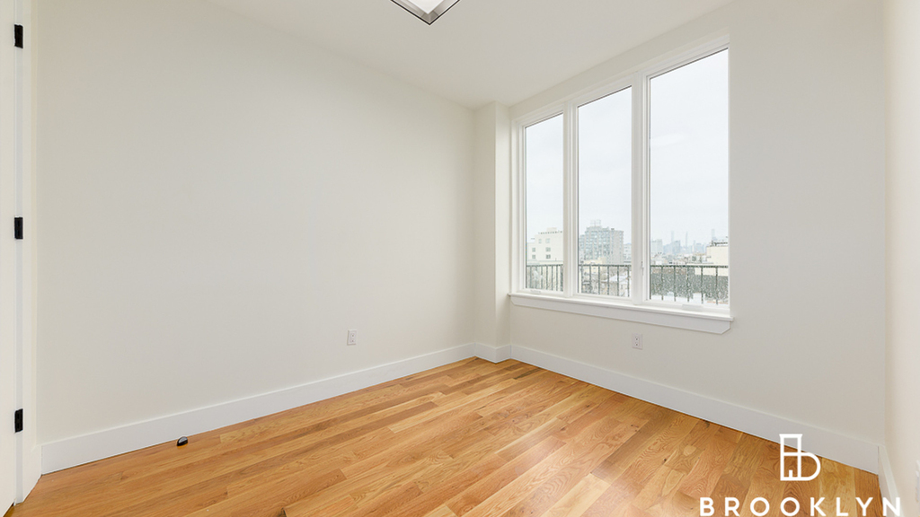 535 Grand St Williamsburg - Photo 10