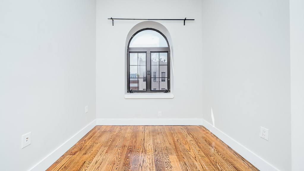 358 Palmetto St - Photo 3