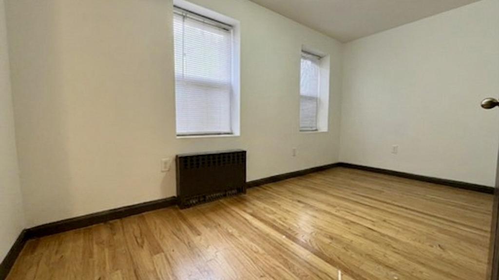 444 Lafayette Ave - Photo 6