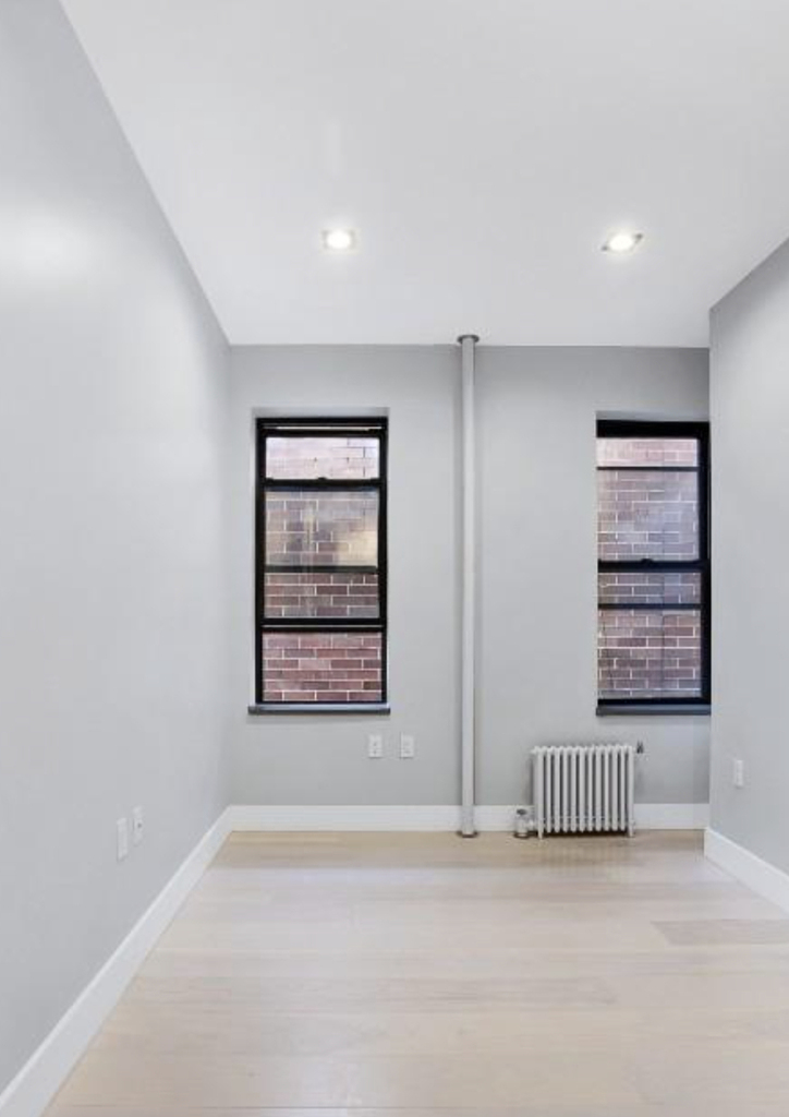 Stanton Street - Photo 4