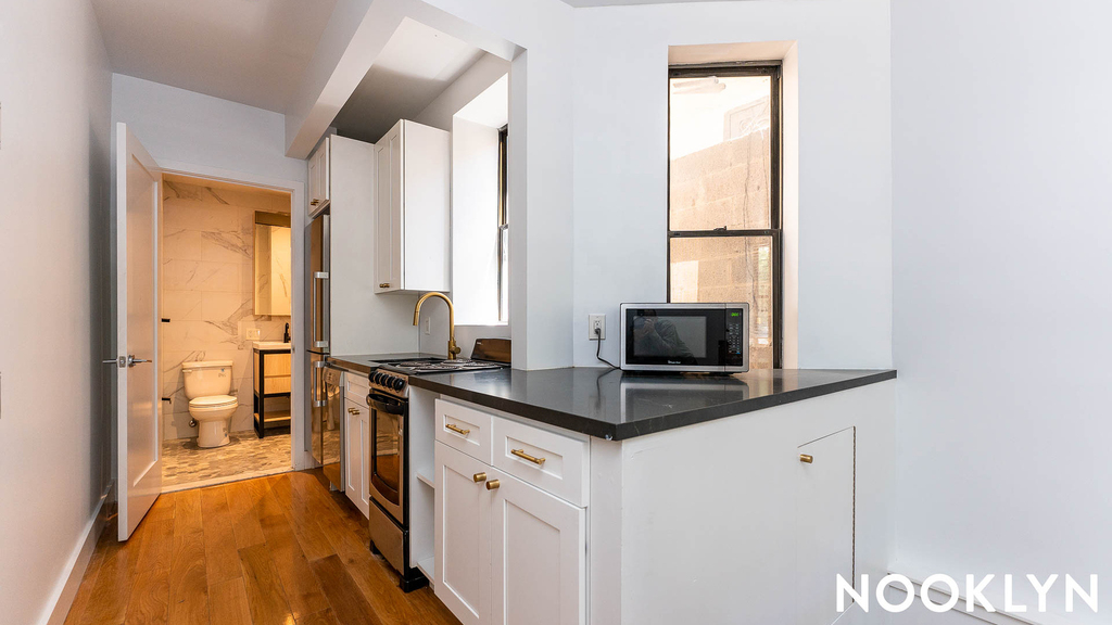 309 Washington Ave - Photo 3