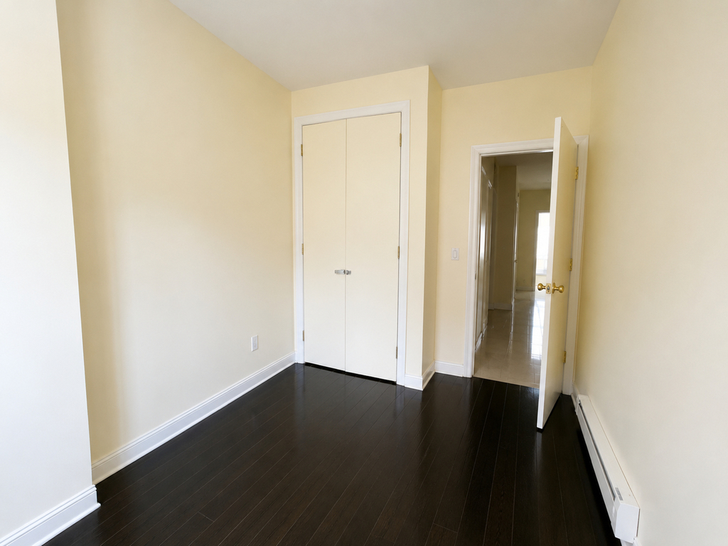235 Kingston Avenue - Photo 8