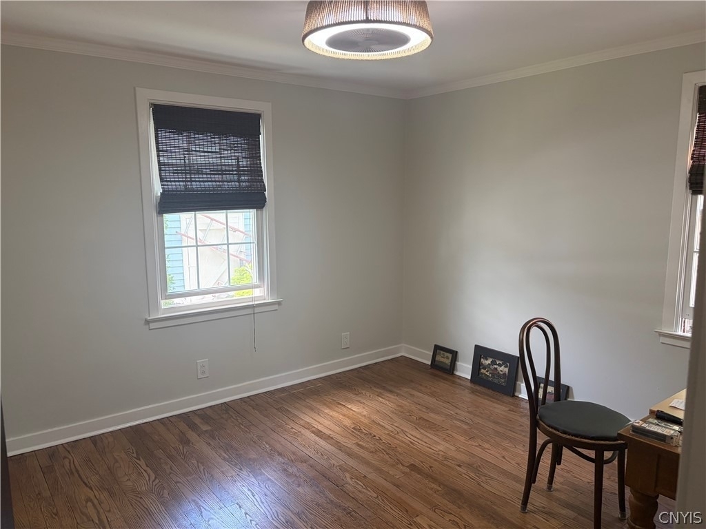 240 Ferncliff Avenue - Photo 5