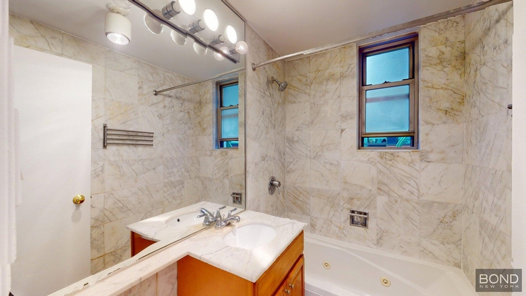 East 38th Street - Photo 4