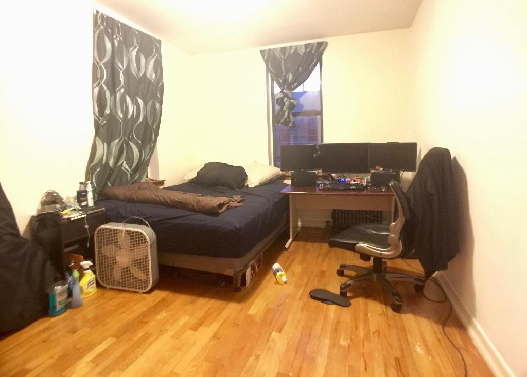 10 Adrian Avenue - Photo 2