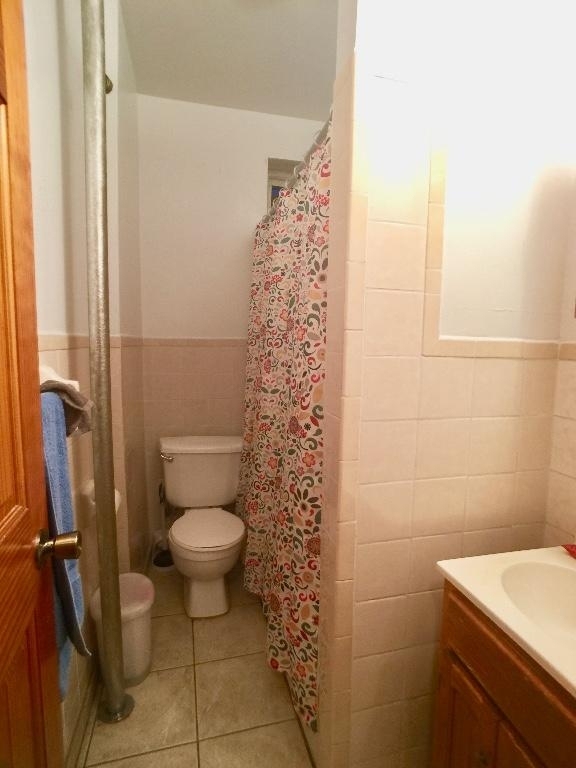 10 Adrian Avenue - Photo 4