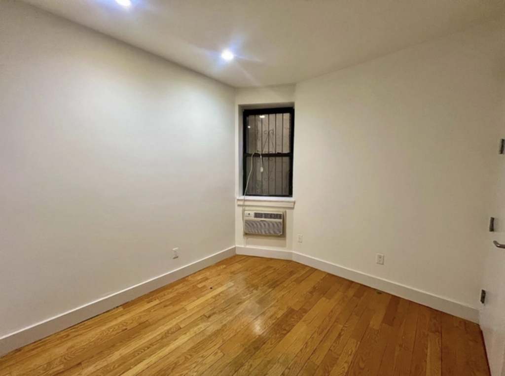 254 Schenectady Avenue - Photo 7