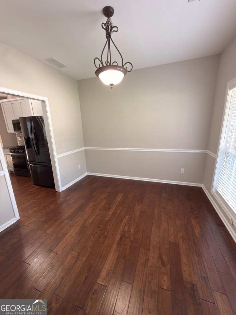 5706 Amberside Lane - Photo 17