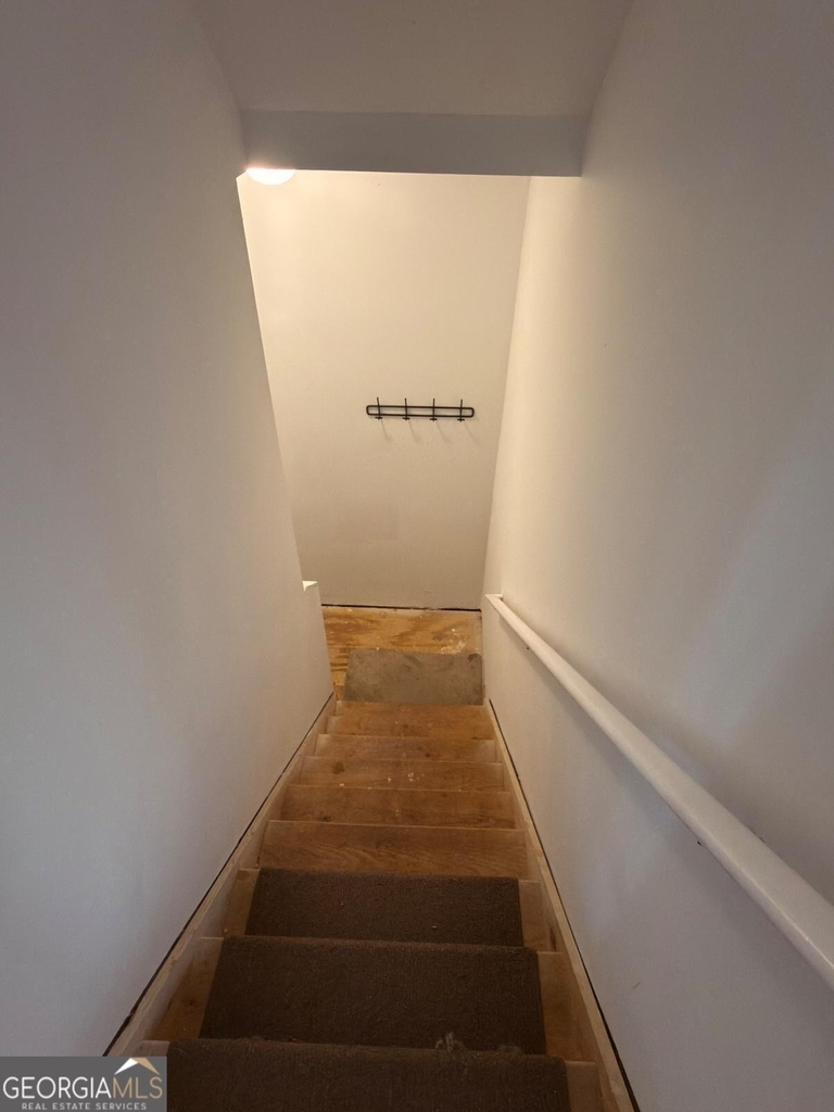5706 Amberside Lane - Photo 34