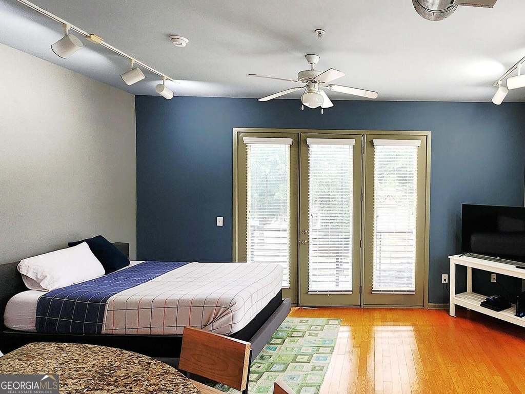 5300 Peachtree Road - Photo 2